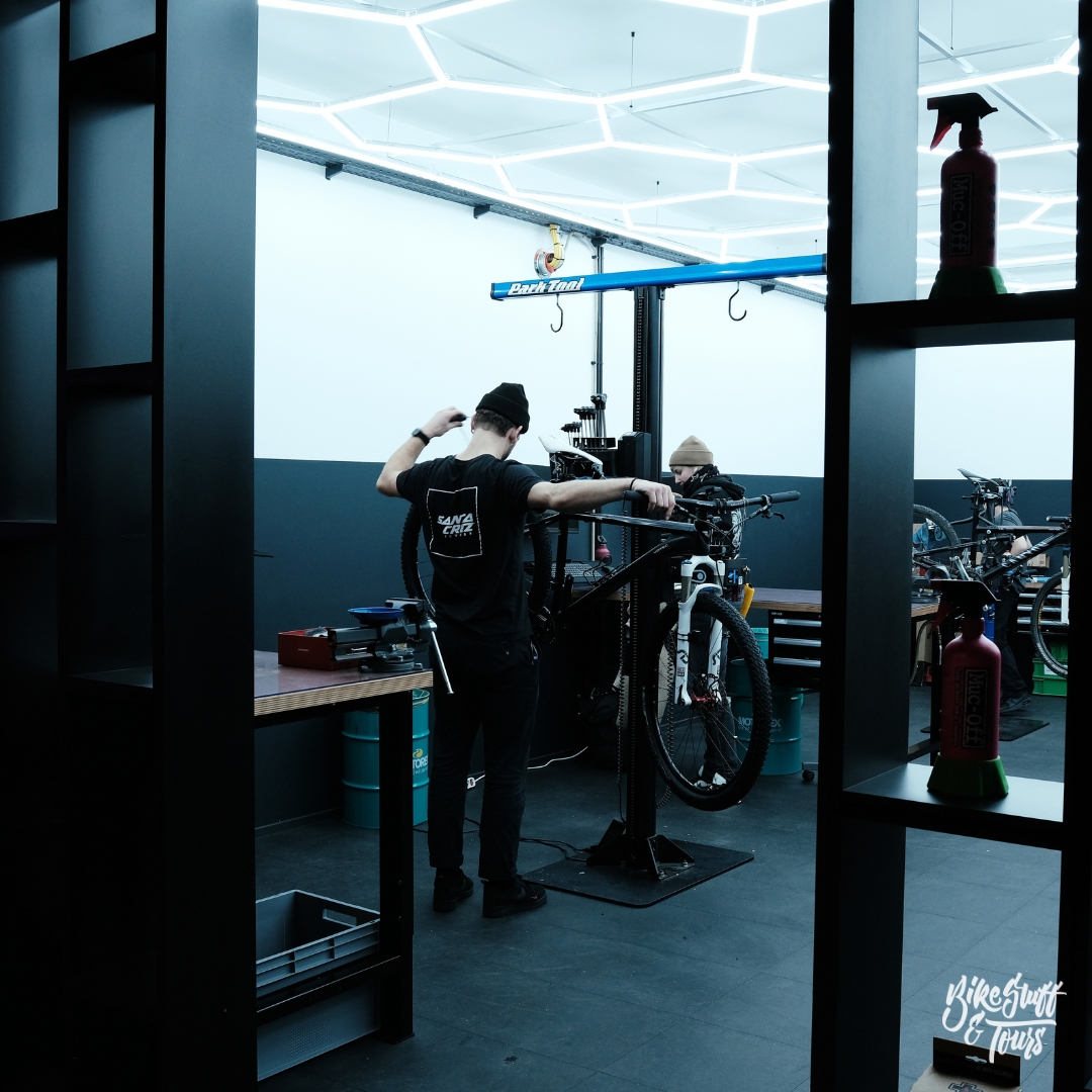 Bike Stuff Concept Store 7